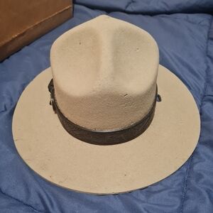 Vintage felt Stratton cowboy hat, size 7 with box